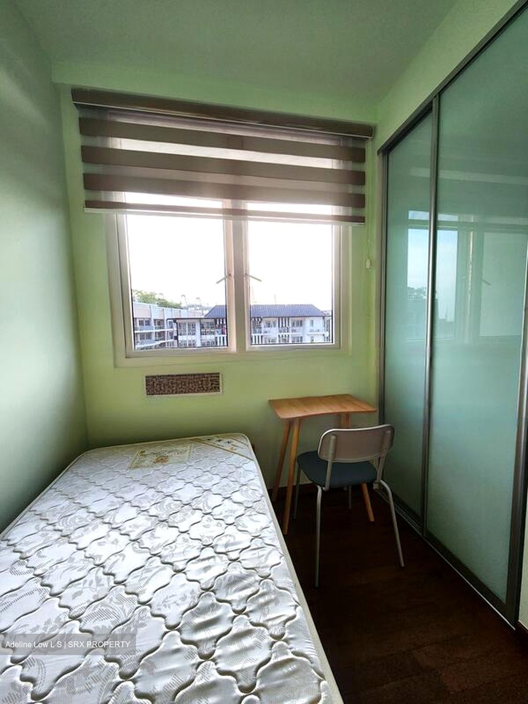 Icon @ Pasir Panjang (D5), Apartment #561985651